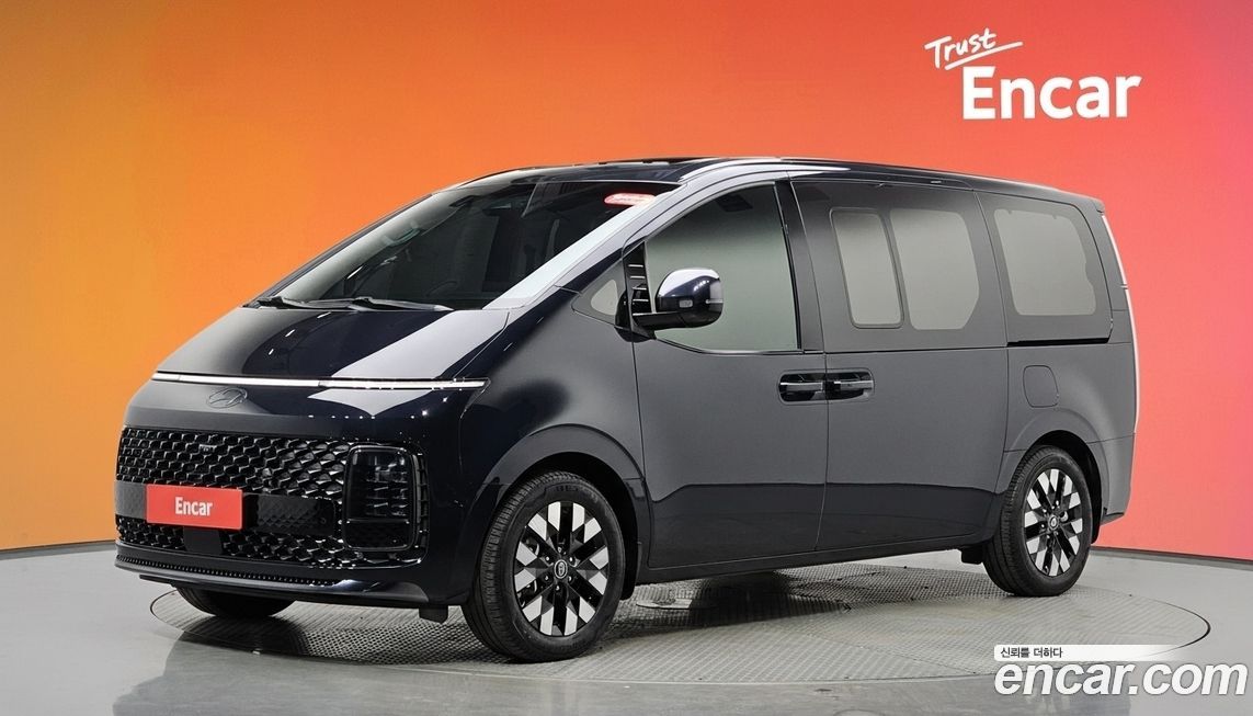 Hyundai Staria 2025