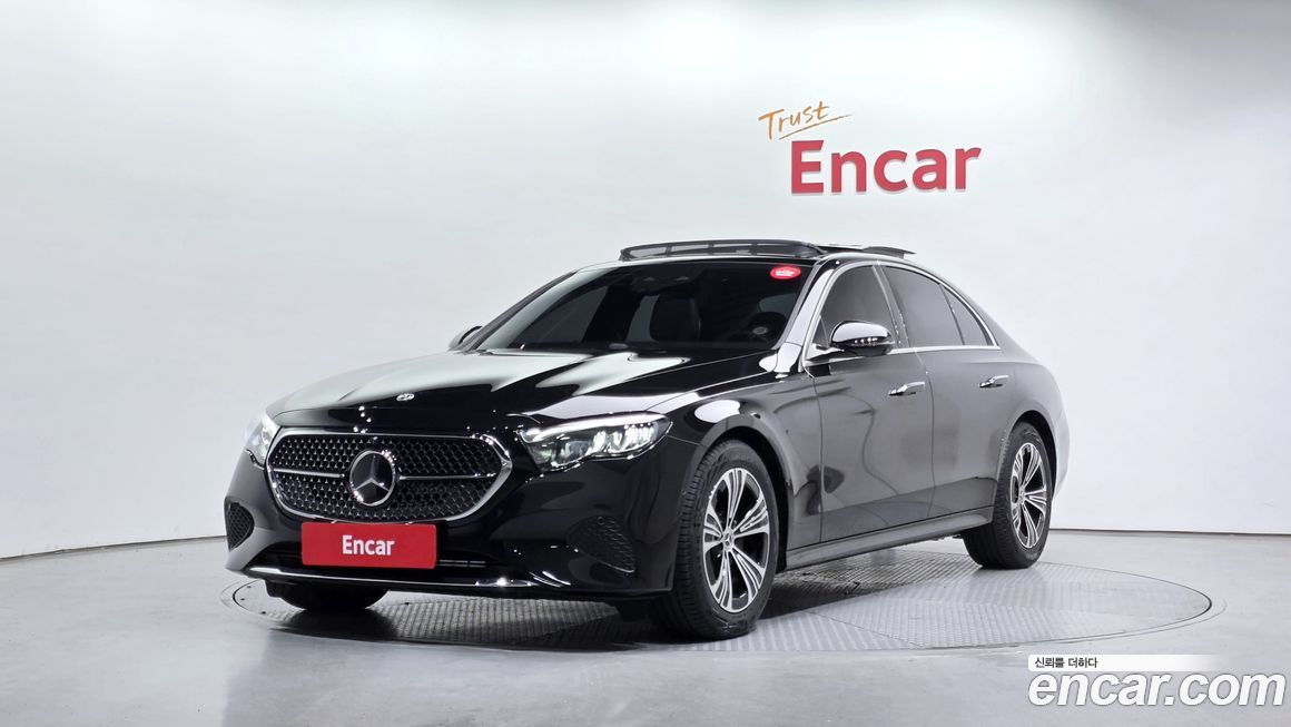 Mercedes-Benz E-Class 2025