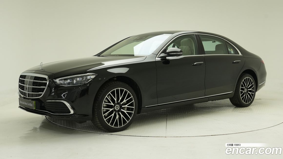 Mercedes-Benz S-Class 2026