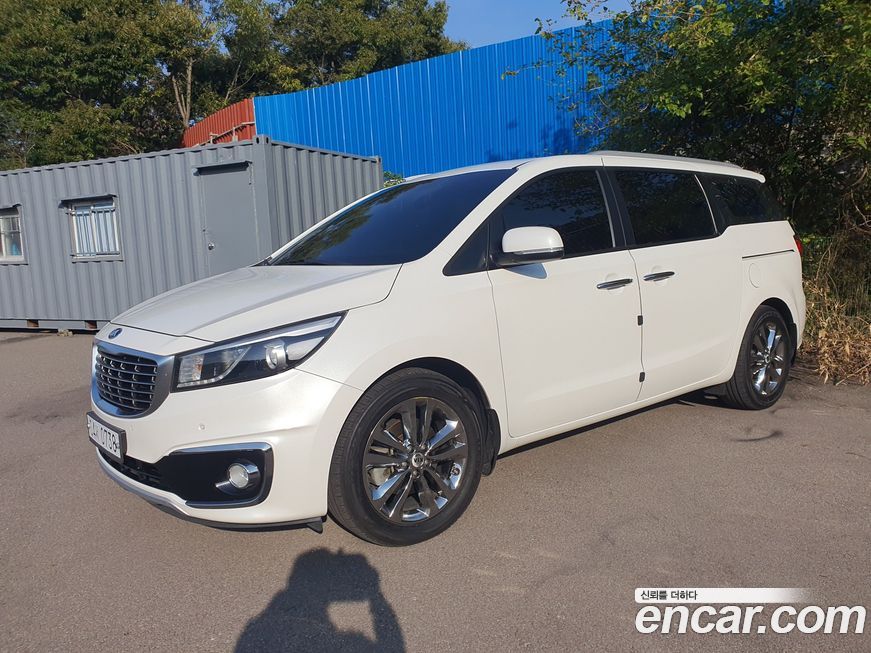 Kia Canival 2016