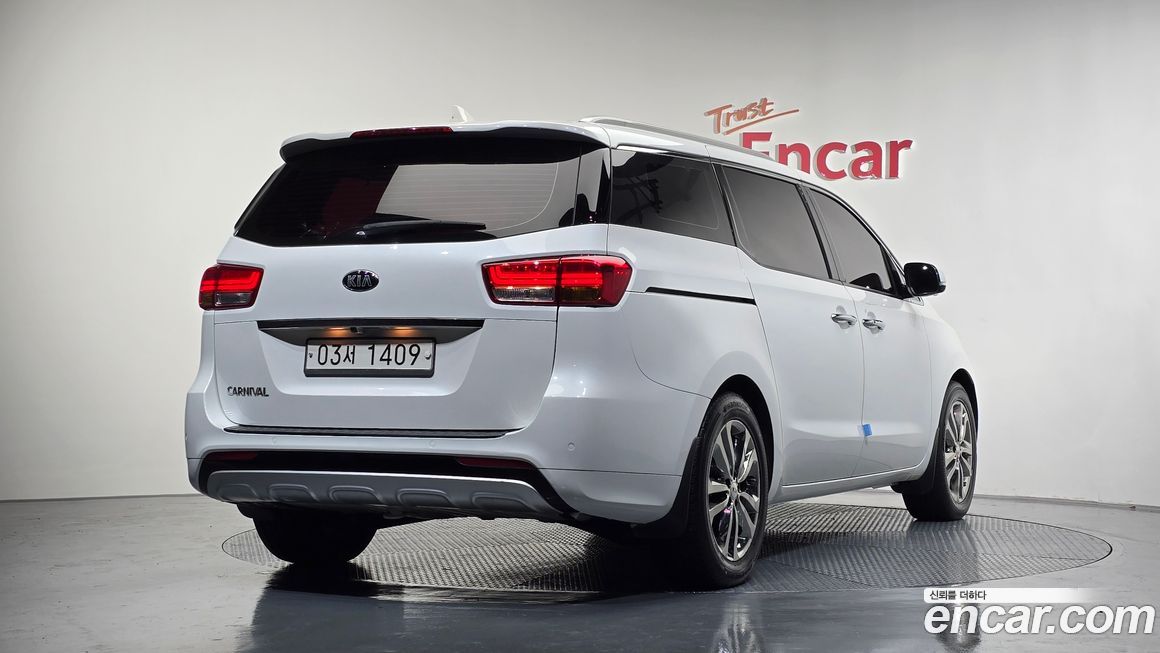 Kia Canival 2018