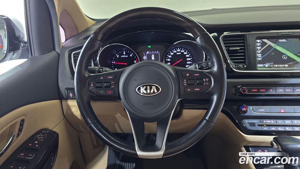Kia Canival 2018
