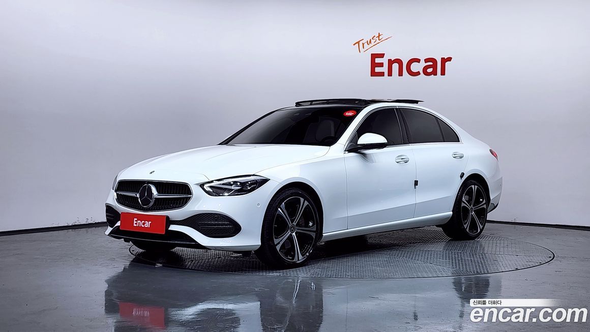 Mercedes-Benz C-Class 2023