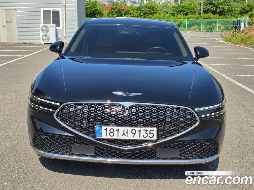 Genesis G90 2023