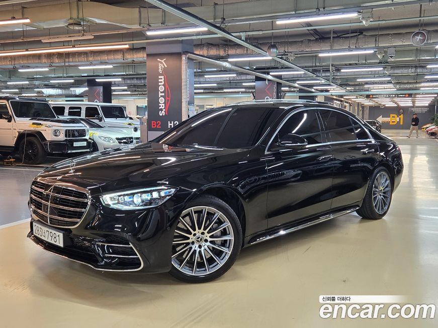Mercedes-Benz S-Class 2025