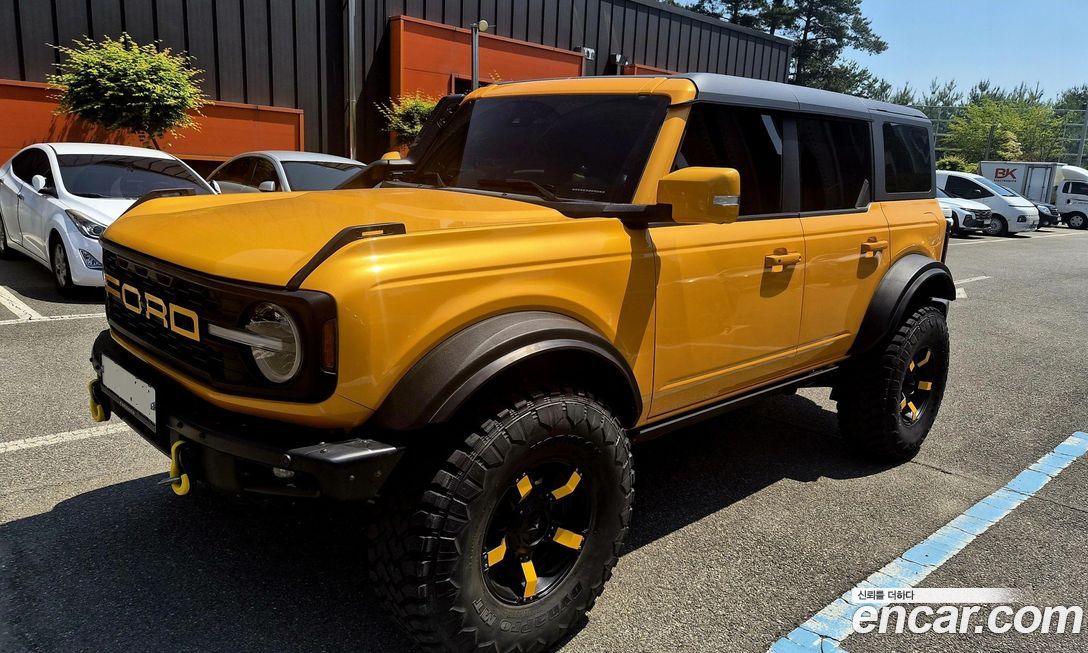Ford Bronco 2022