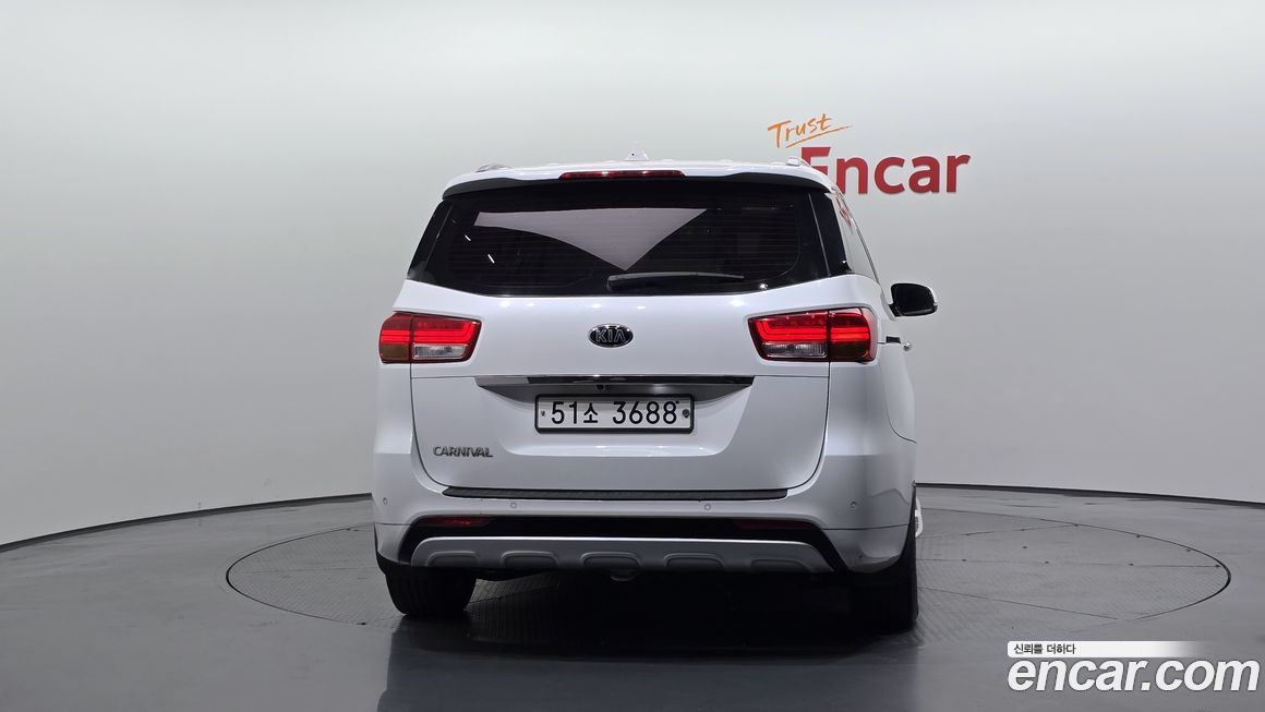 Kia Canival 2018