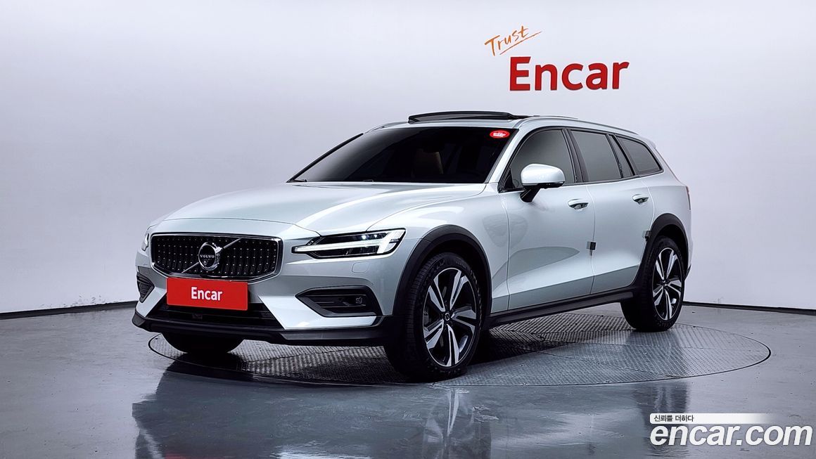 Volvo V60 2021