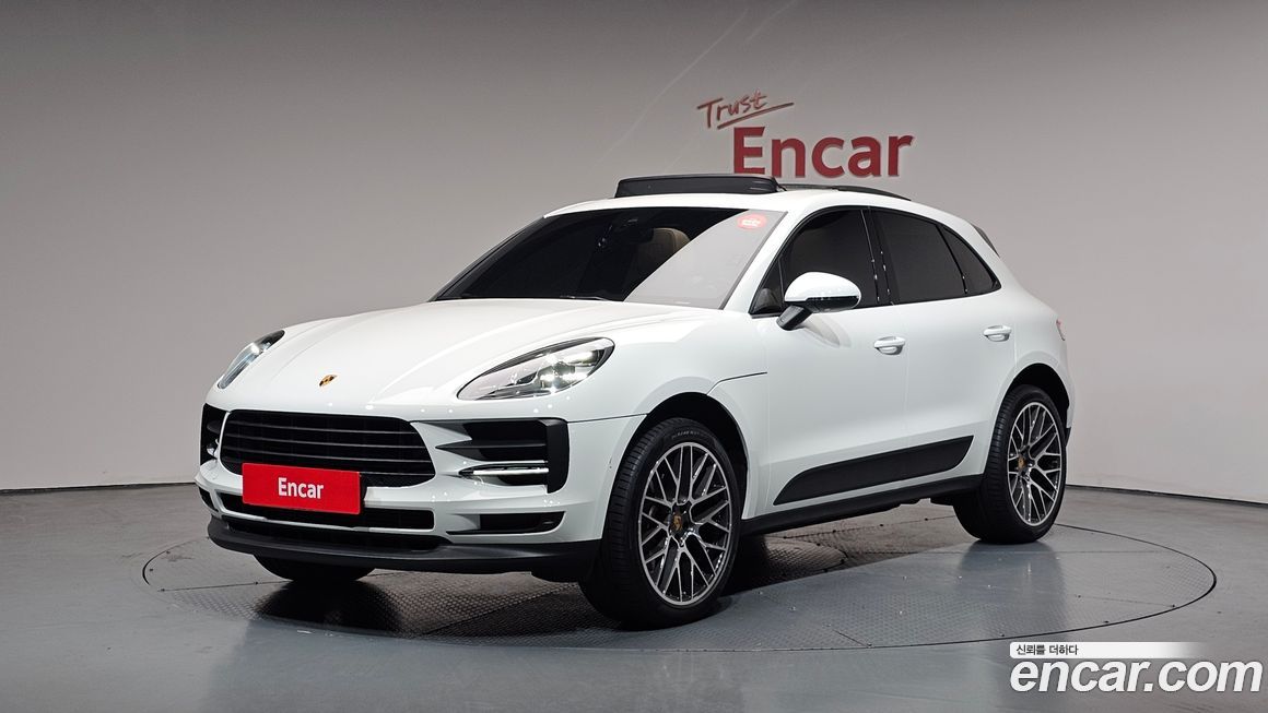 Porsche Macan 2021
