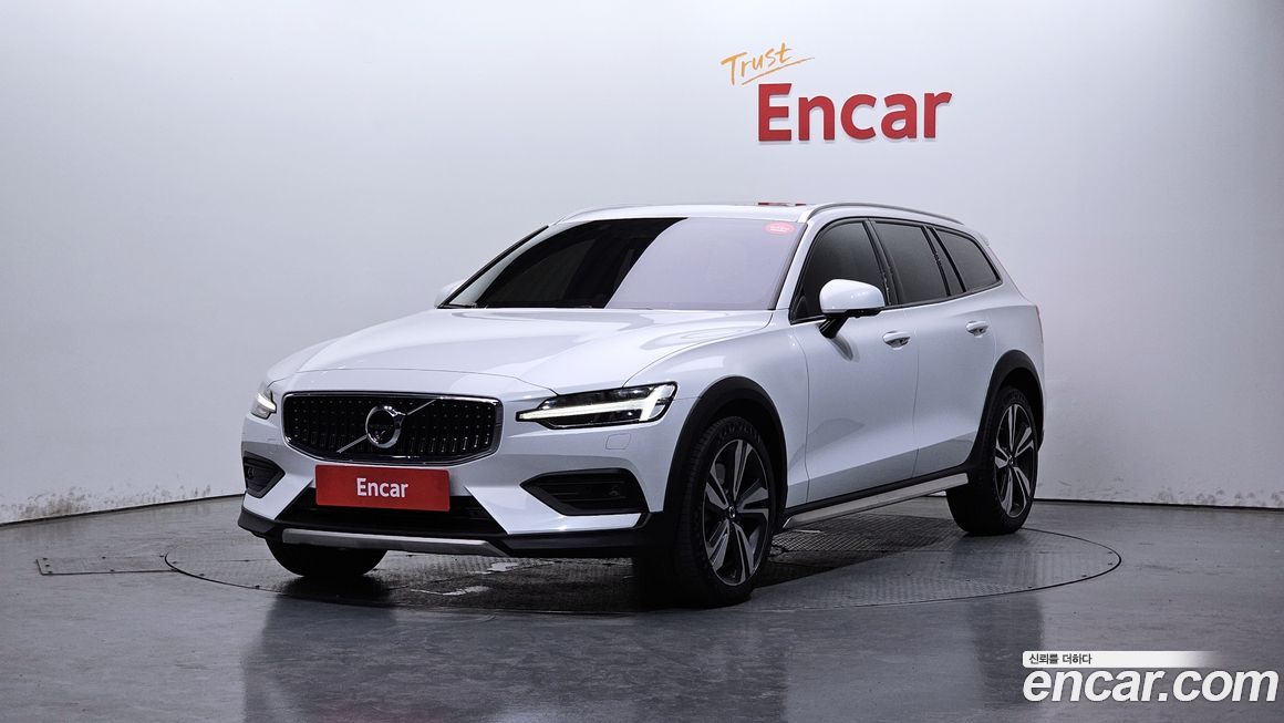 Volvo V60 2021