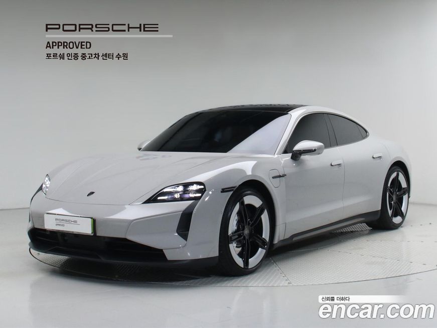 Porsche Taycan 2025