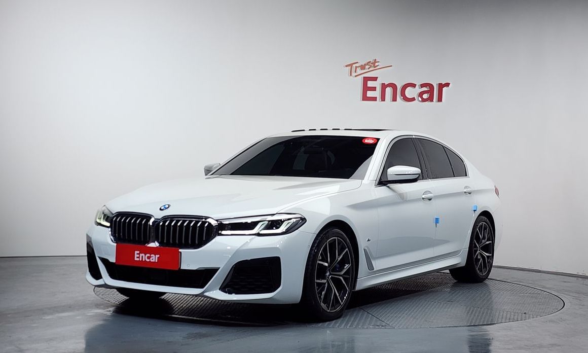 BMW 5-Series 2022