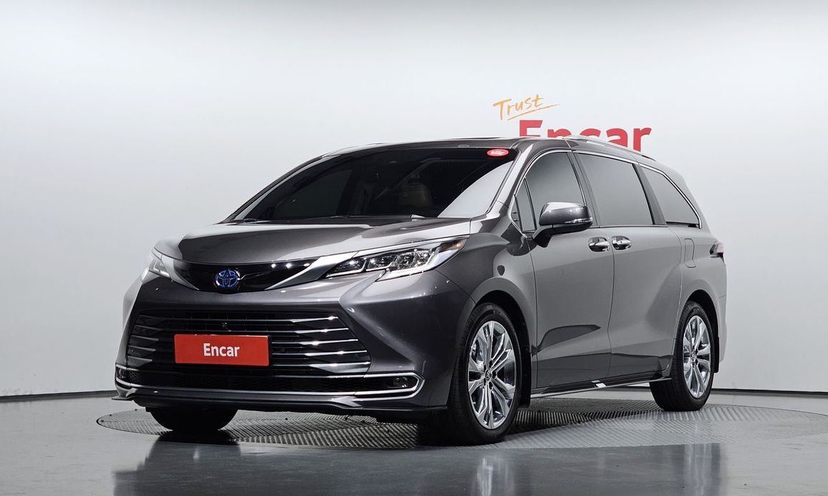 Toyota Sienna 2023