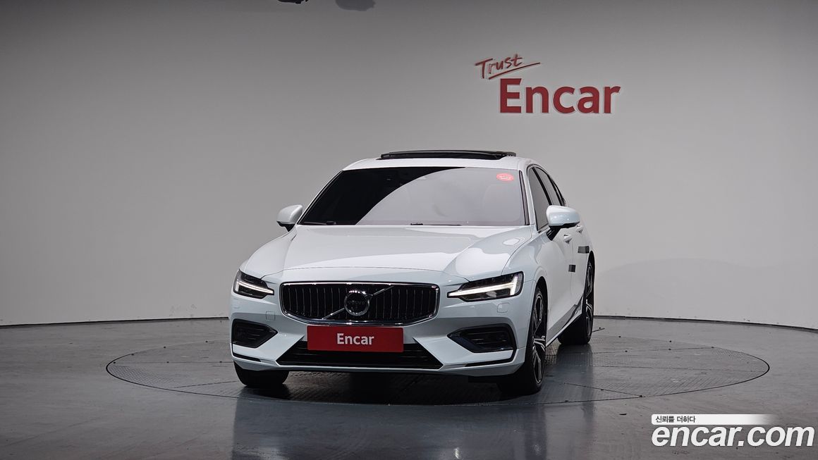 Volvo S60 2021