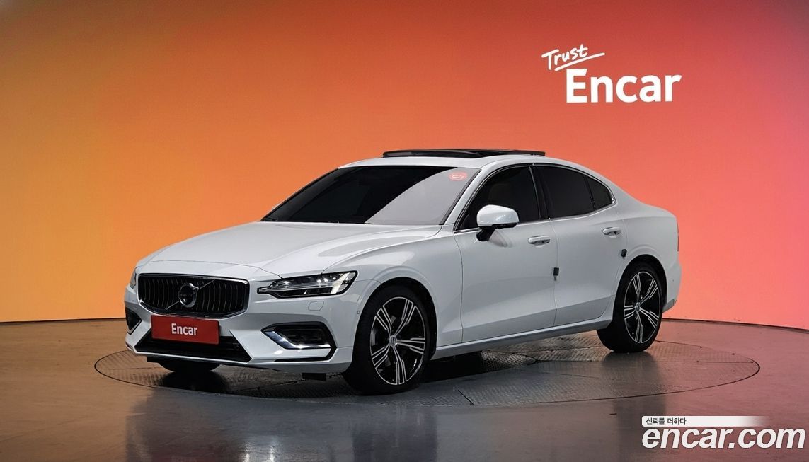 Volvo S60 2021