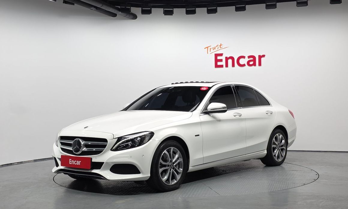 Mercedes-Benz C-Class 2018