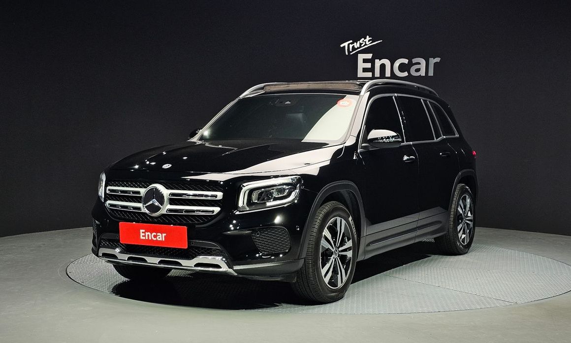 Mercedes-Benz GLB-Class 2021