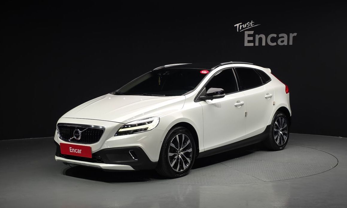 Volvo V40 2019