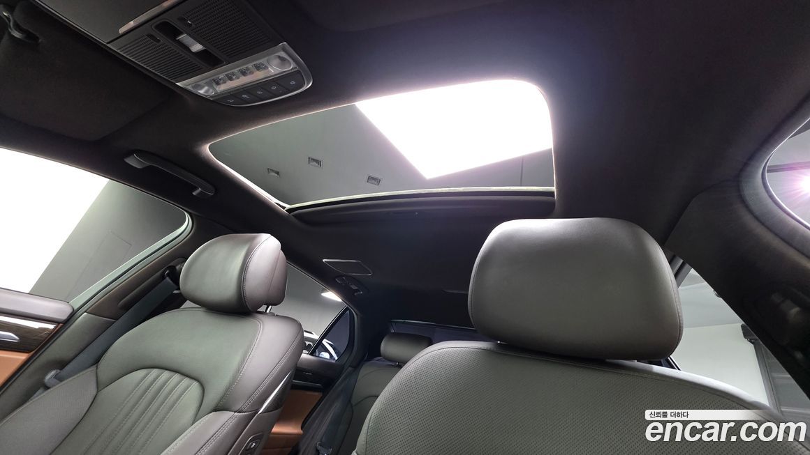 Genesis G90 2019