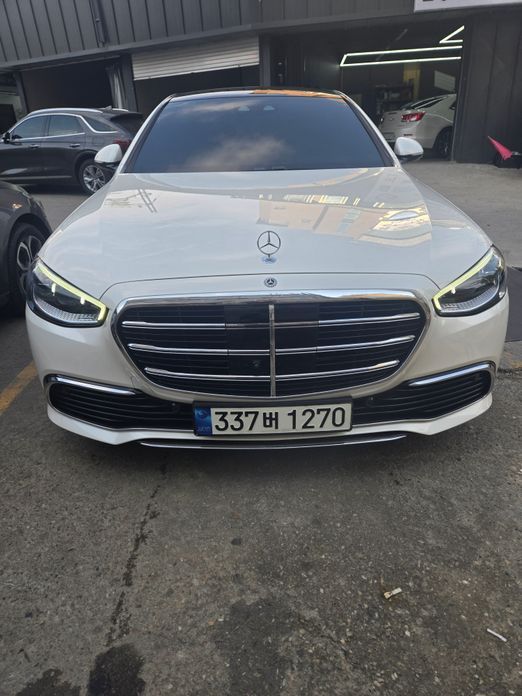 Mercedes-Benz S-Class 2021