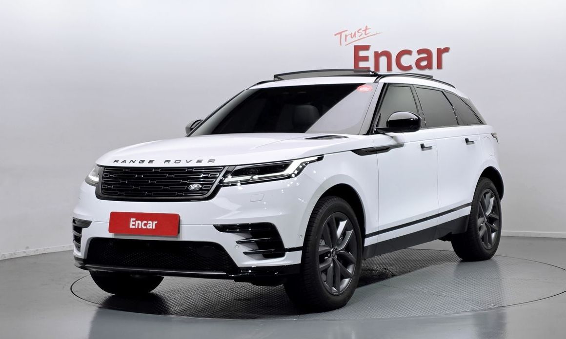 Land Rover Range Rover Velar 2026