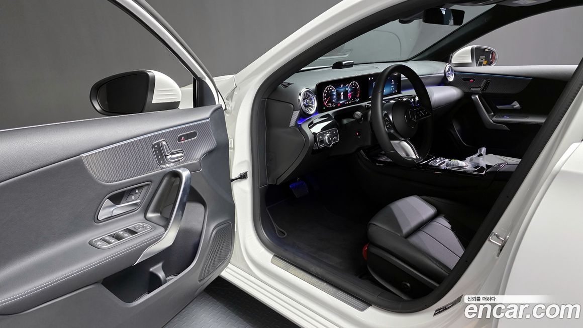 Mercedes-Benz A-Class 2025