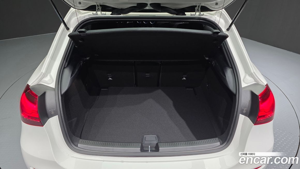 Mercedes-Benz A-Class 2025