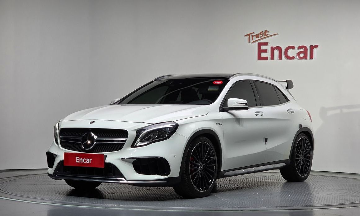 Mercedes-Benz GLA-Class 2019