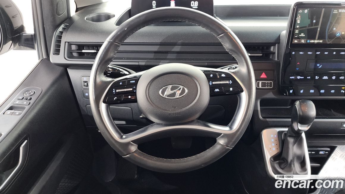 Hyundai Staria 2023