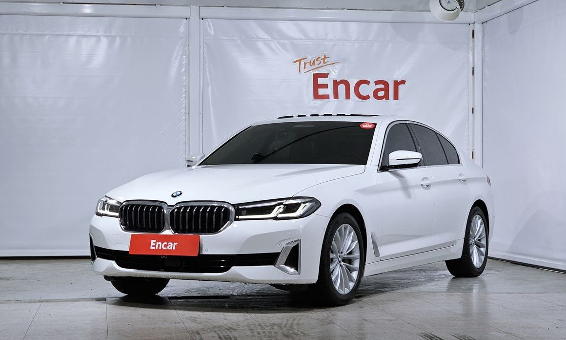 BMW 5-Series 2022