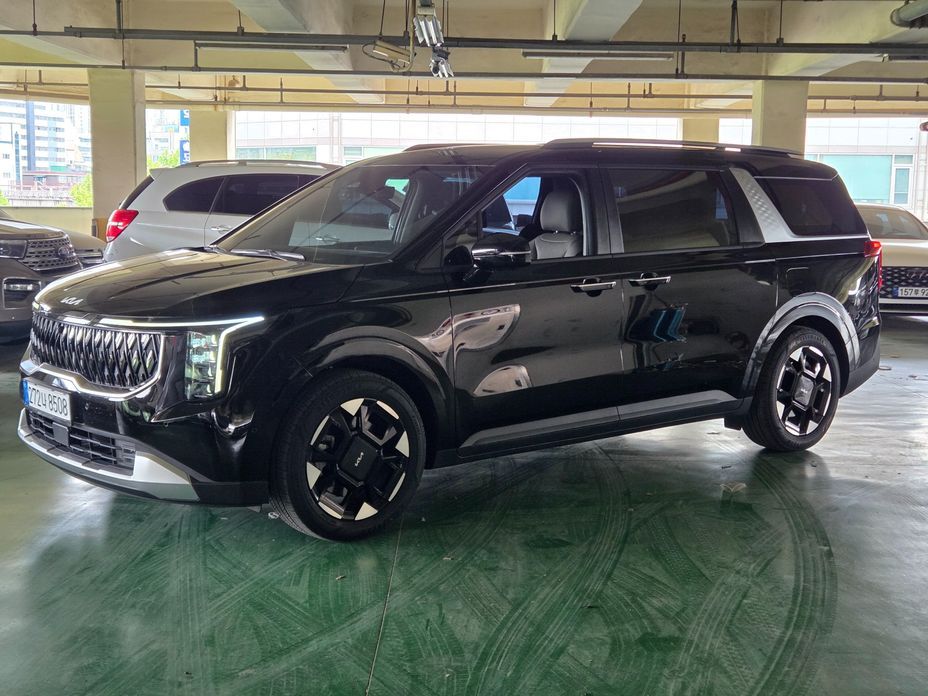 Kia Canival 2025