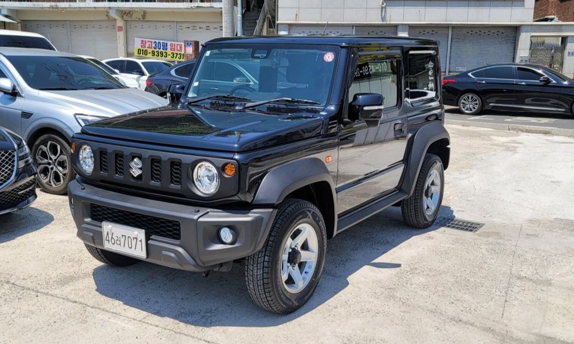 Suzuki Jimny 2023