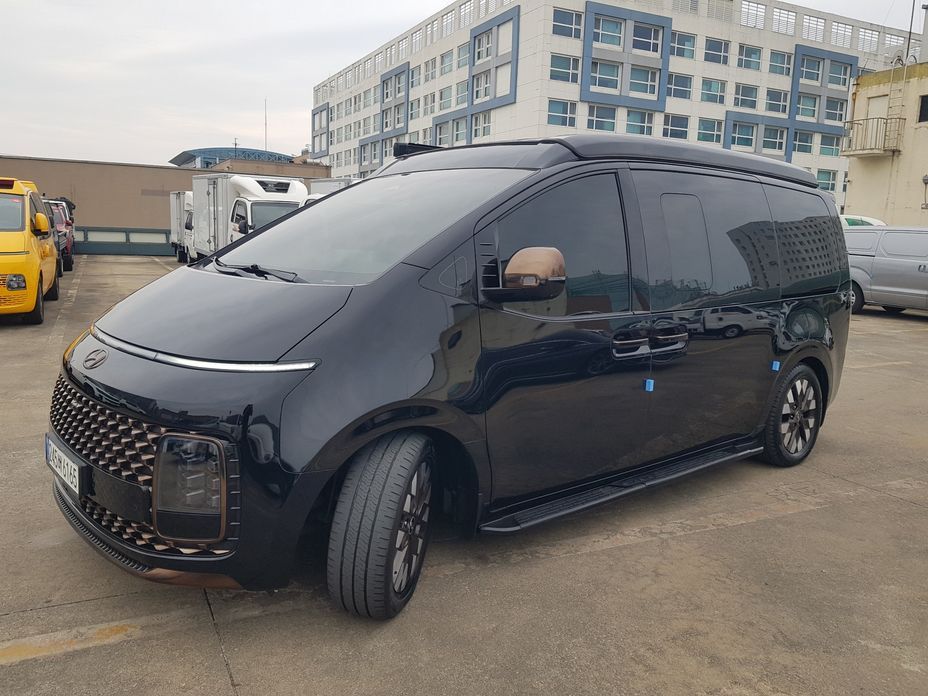 Hyundai Staria 2022