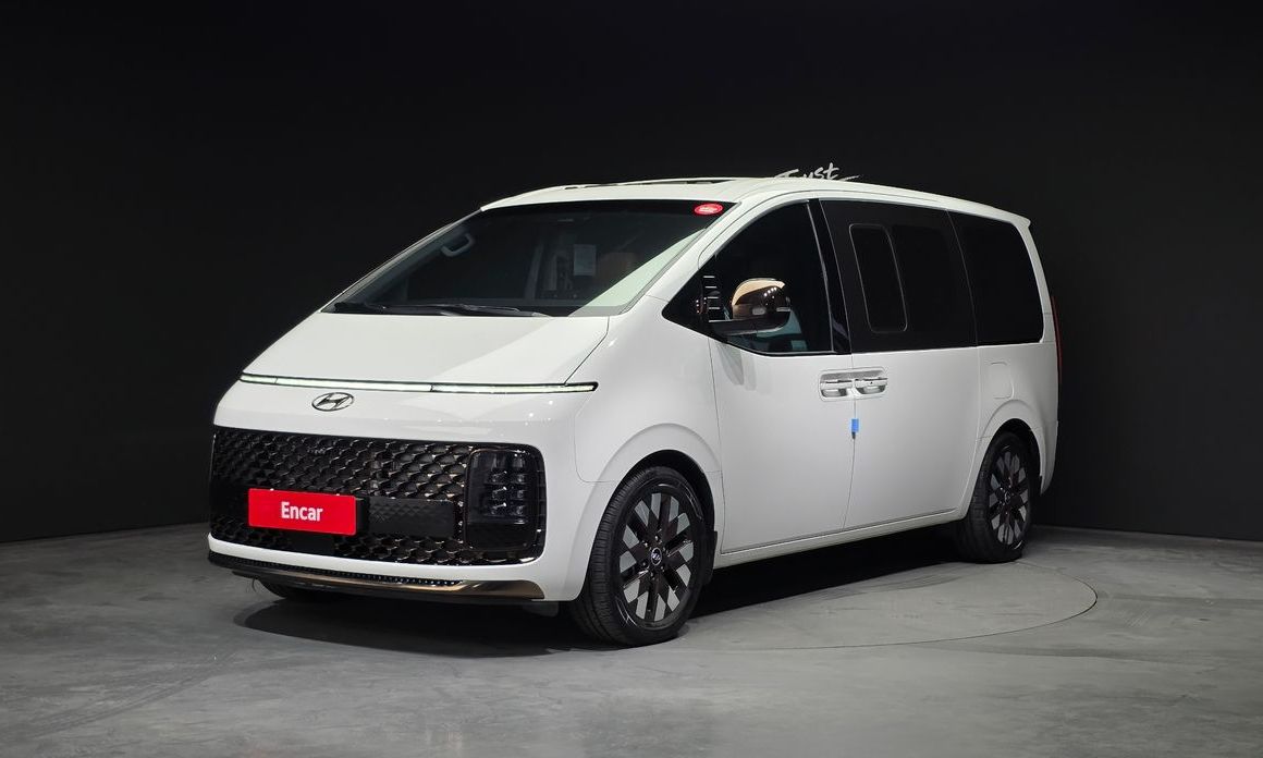 Hyundai Staria 2023