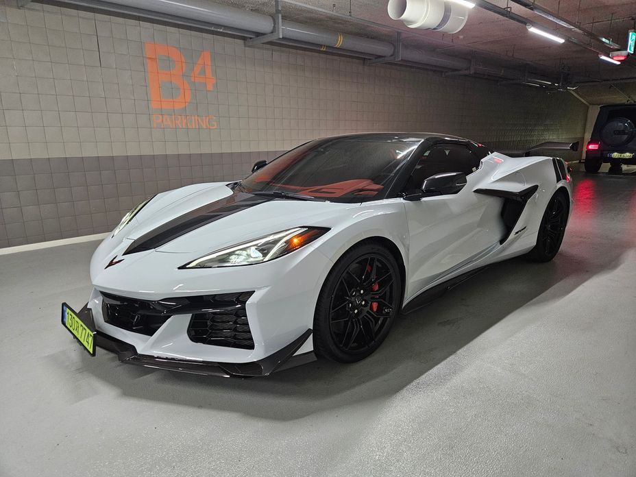 Chevrolet Corvette 2024