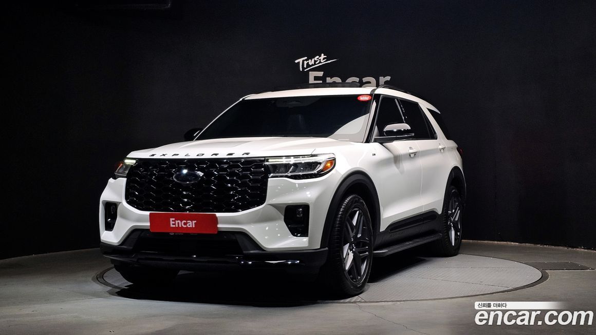 Ford Explorer 2025