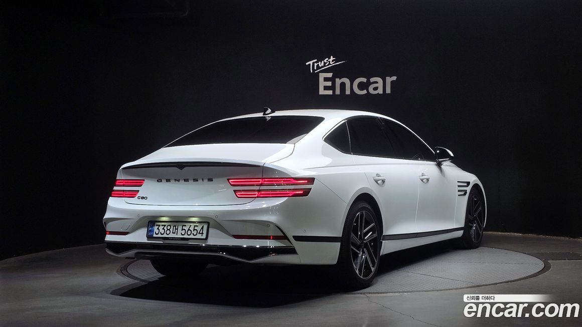 Genesis G80 2025