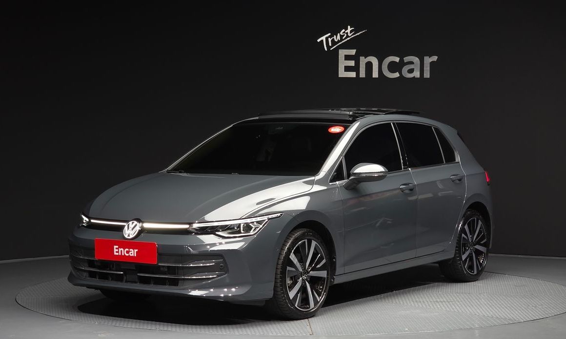 Volkswagen Golf 2025