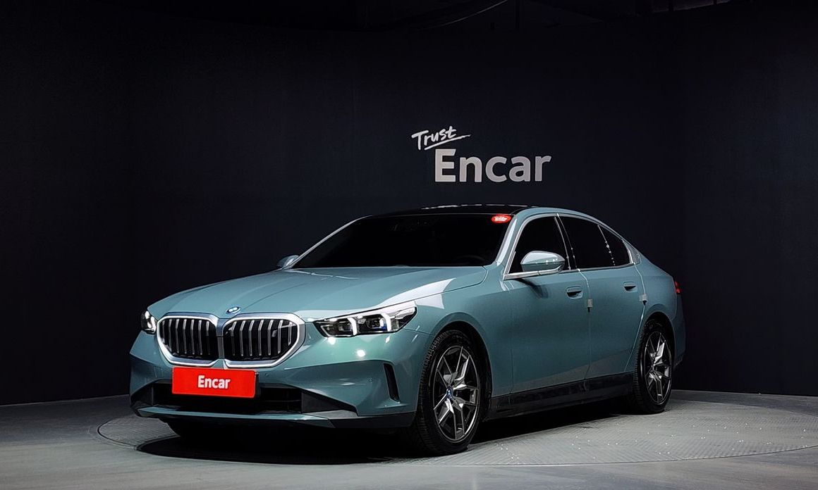 BMW i5 2024