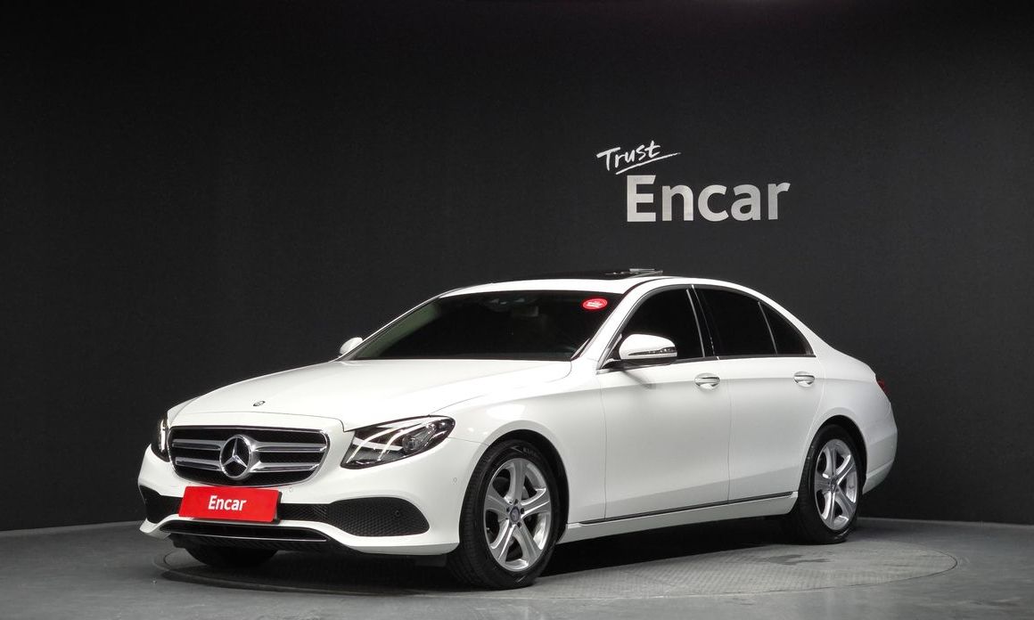 Mercedes-Benz E-Class 2017