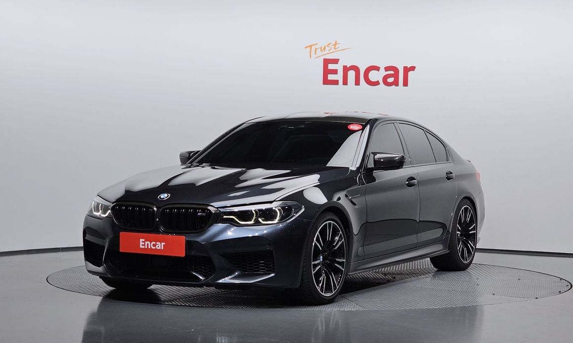 BMW M5 2019