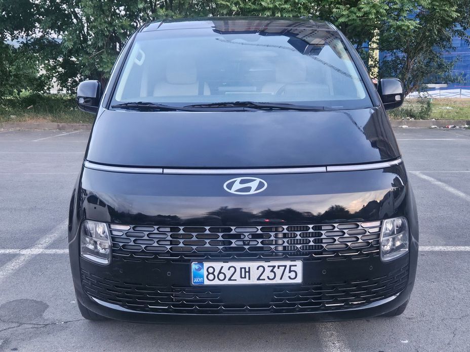 Hyundai Staria 2025