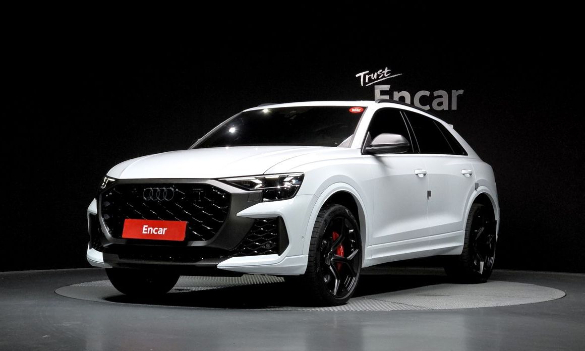 Audi RSQ8 2025