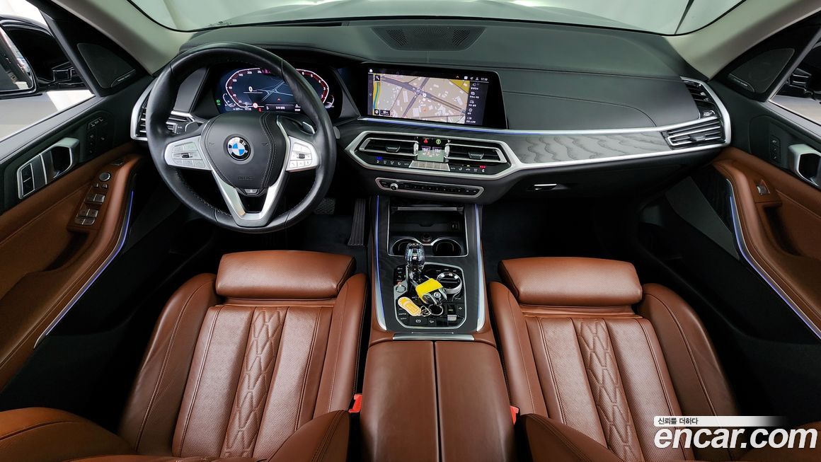 BMW X7 2021