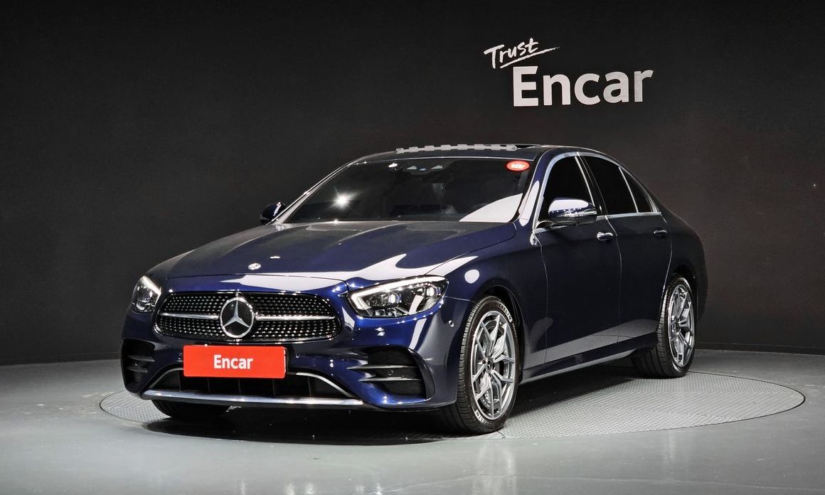Mercedes-Benz E-Class 2021