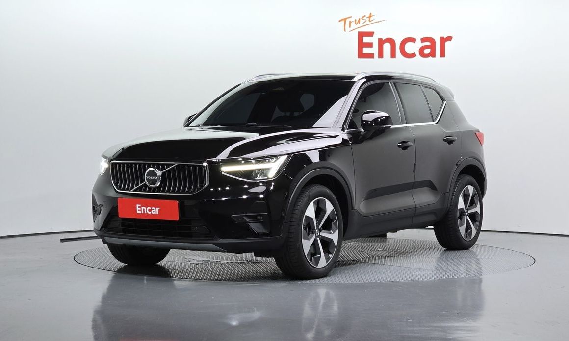 Volvo XC40 2023
