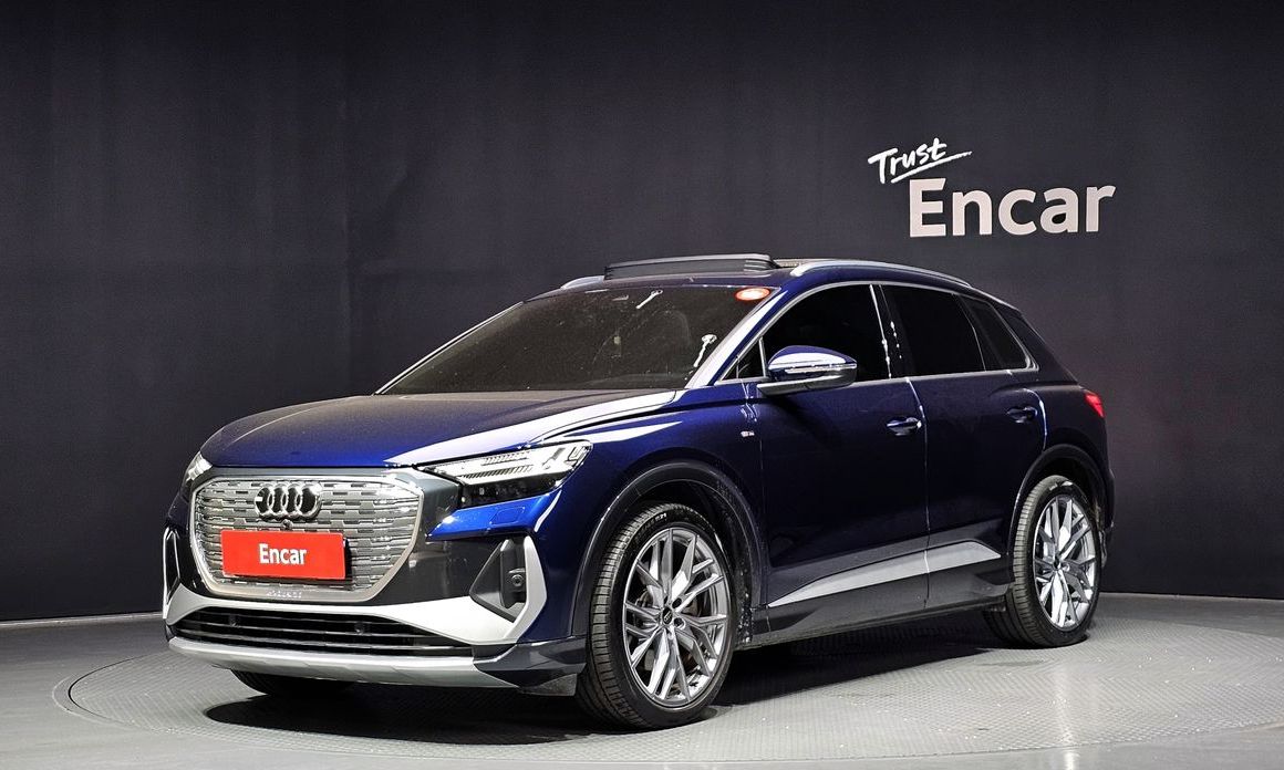 Audi Q4 e-tron 2025