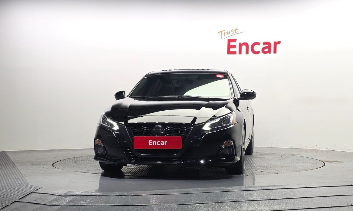 Nissan Altima 2019