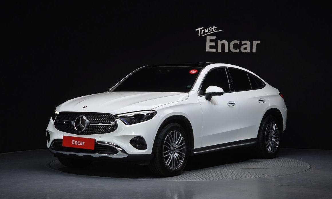 Mercedes-Benz GLC-Class 2025