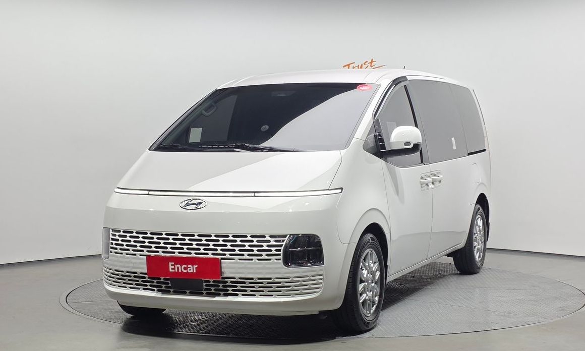 Hyundai Staria 2023